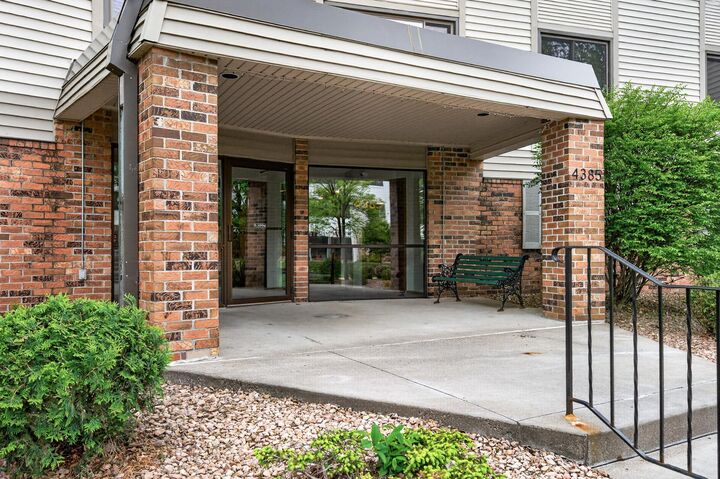 Property Photo:  4385 Trenton Lane N 102  MN 55442 