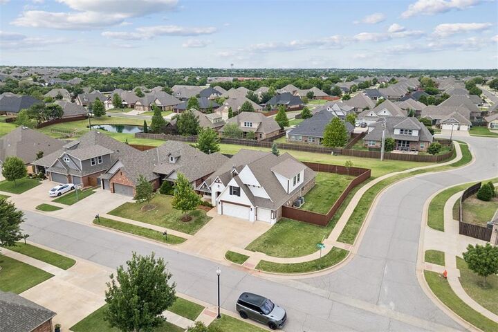 Property Photo:  901 NW 184th Court  OK 73012 