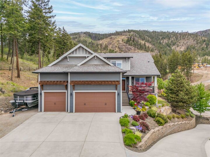 Property Photo: 2410 Mountains Hollow Lane BC V4T 3H5