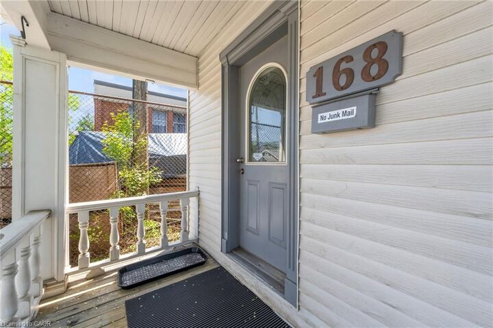Property Photo:  168 Britannia Avenue  ON L8H 1X5 