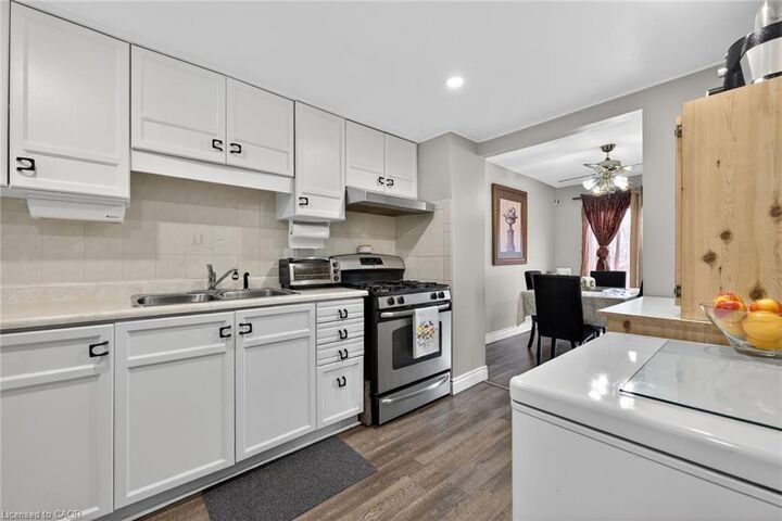 Property Photo: 1675 Upper Gage Avenue 47 ON L8W 3R8