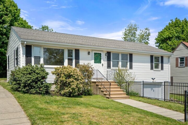 Property Photo:  6 Tucker St  MA 01606 