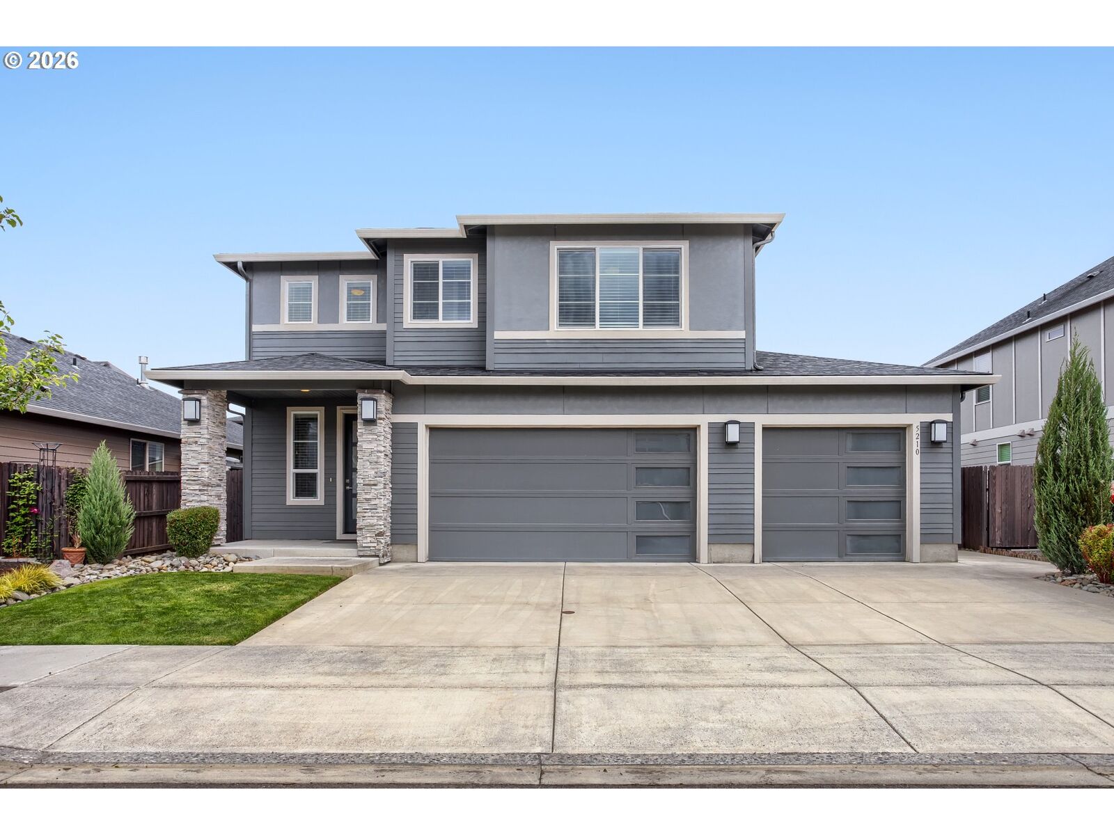 Property Photo:  5210 NE 133rd St  WA 98686 