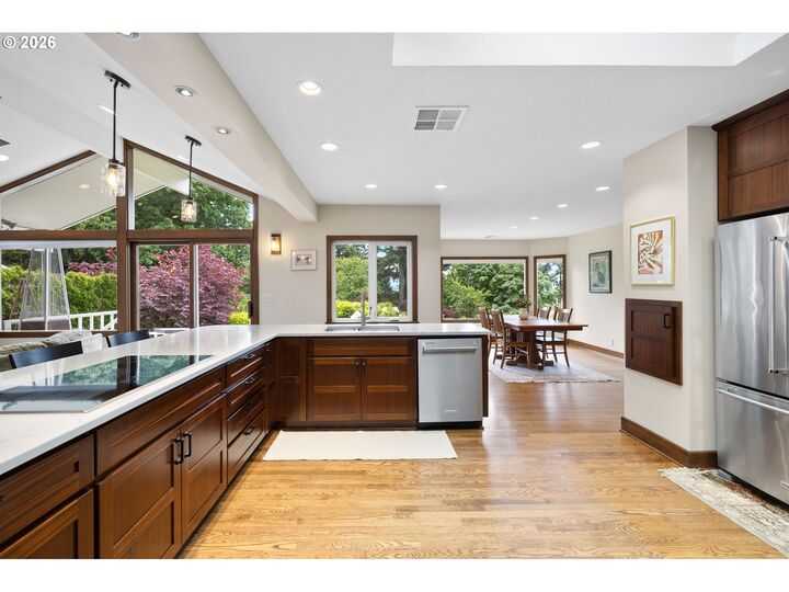 Property Photo:  3617 Wauna Vista Dr  WA 98661 