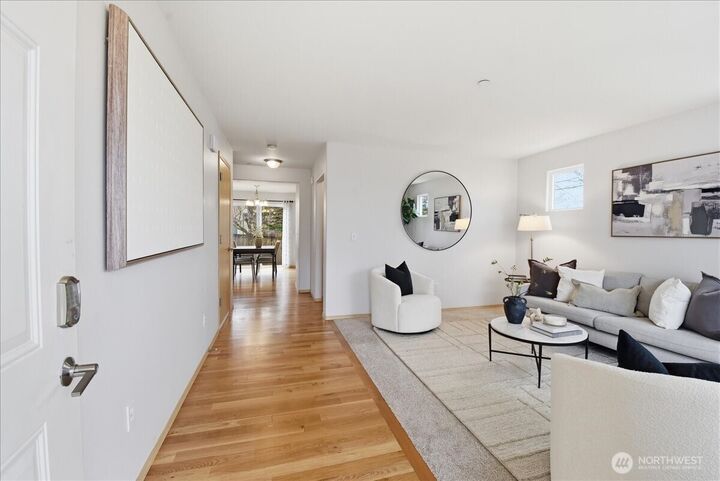 Property Photo:  12105  23rd Avenue W  WA 98024 