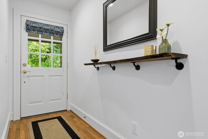 Property Photo:  11225 NE 53rd Street  WA 98033 