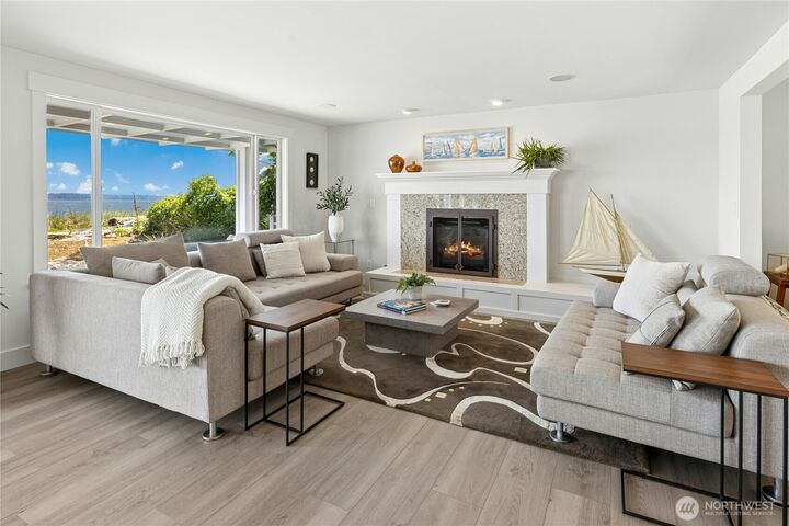 Property Photo:  15628  Point Monroe Drive NE  WA 98110 