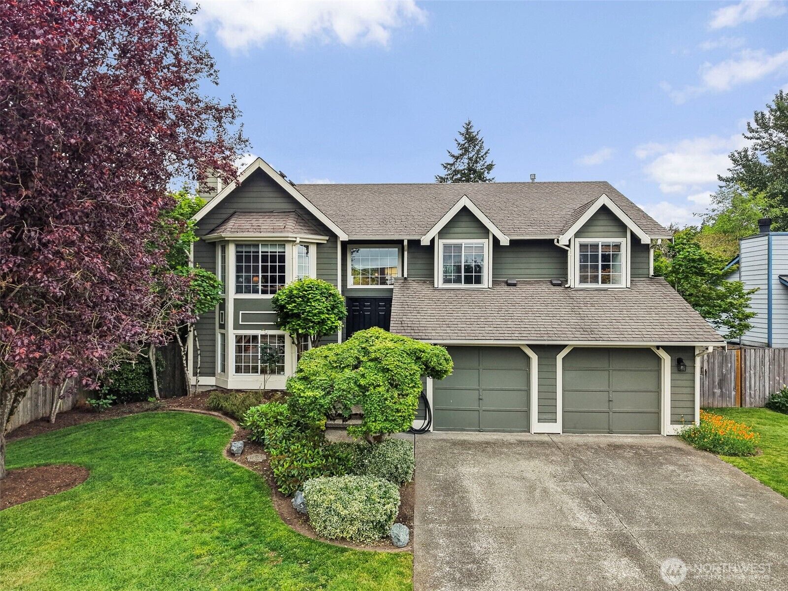 Property Photo:  37008  20th Avenue S  WA 98003 
