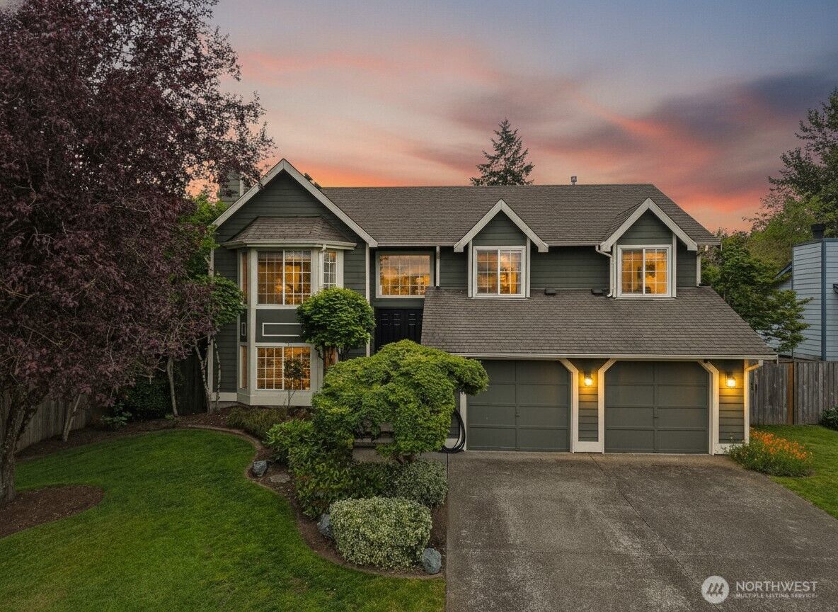 Property Photo: 37008 20th Avenue S WA 98003