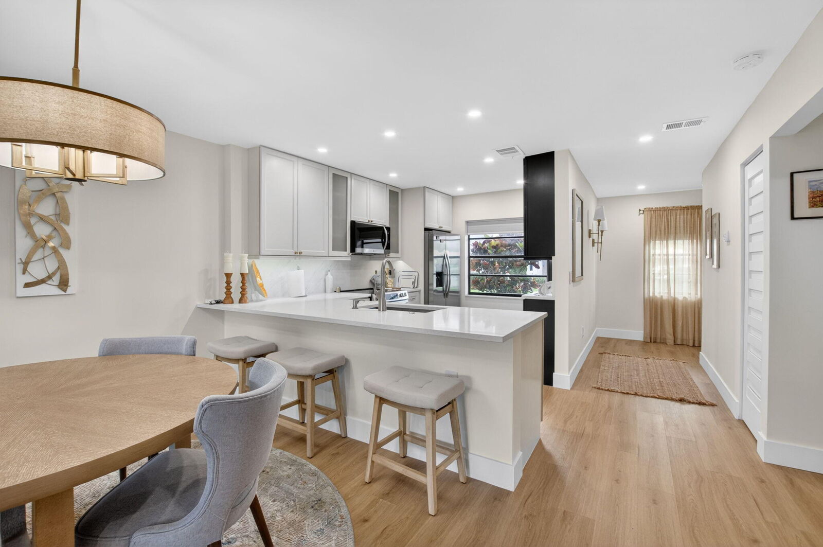 Property Photo: 21656 Juego Circle 23E FL 33433