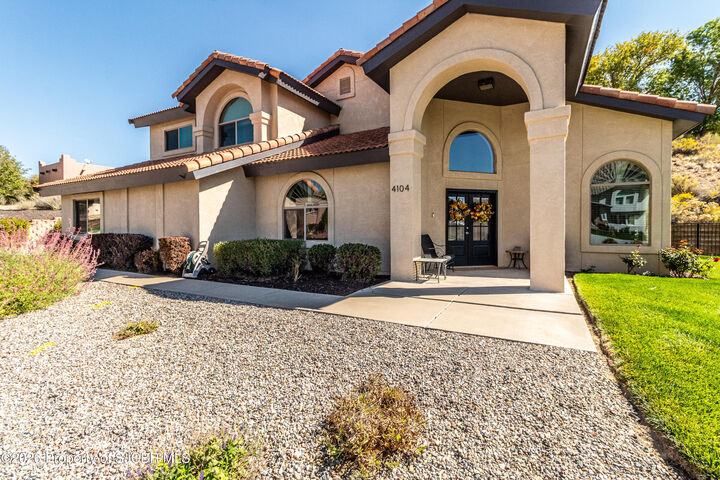 Property Photo:  4104 N Buena Vista Avenue  NM 87401 