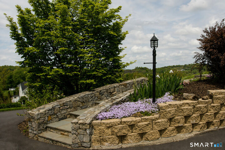 Property Photo:  66 Wood Chase Lane  CT 06471 