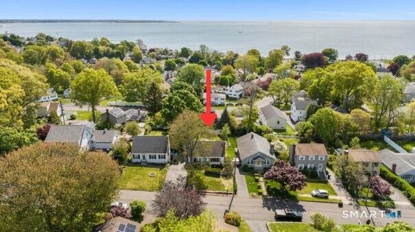 Property Photo: 115 Bellevue Avenue CT 06516
