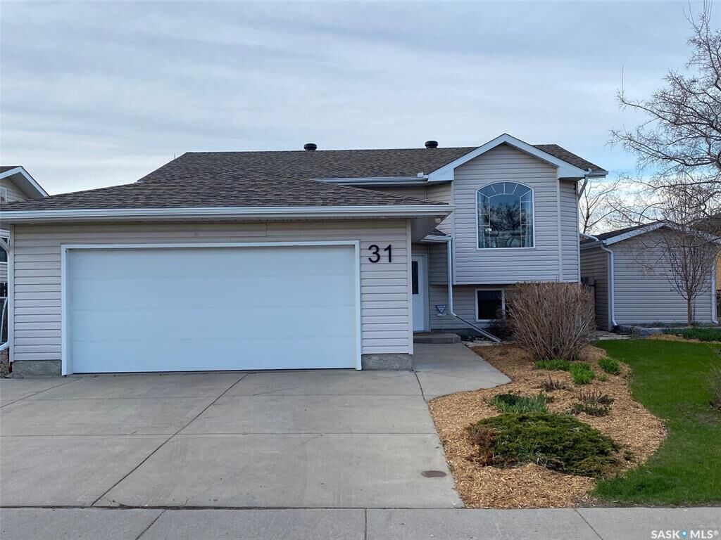 Property Photo: 31 Ross Drive SK S3N 4A2