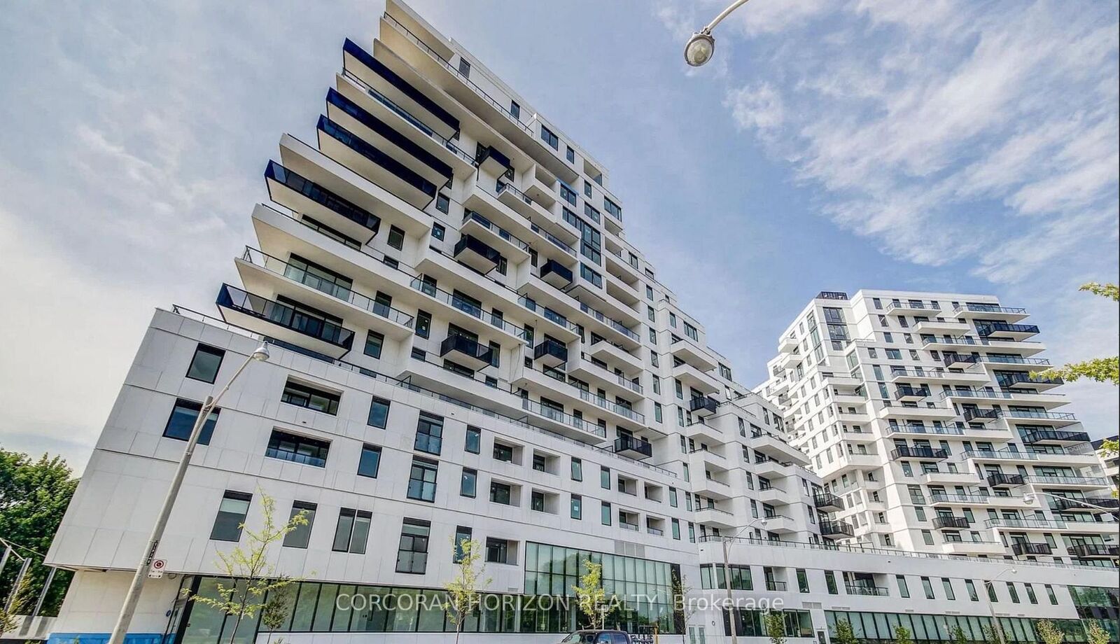 Property Photo:  1050 Eastern Avenue 819  ON M4L 0B7 
