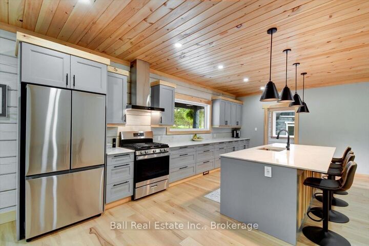 Property Photo: 414 Pine View Ridge Road ON K0L 1W0