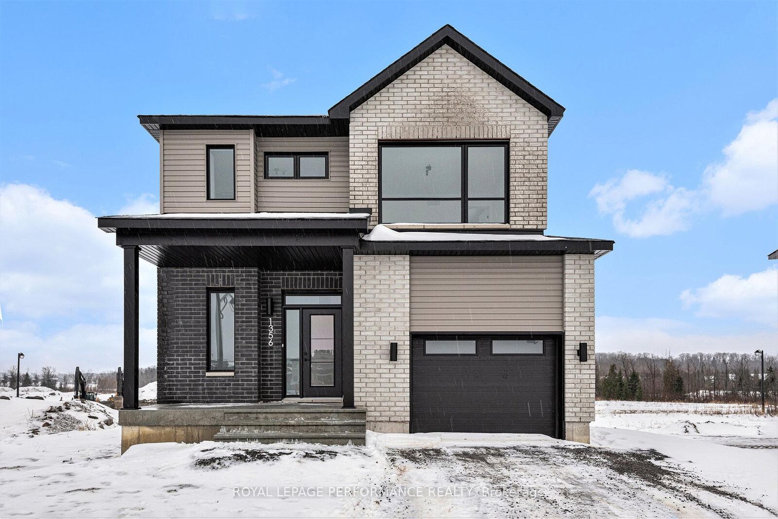 Property Photo: 80 Rutile Street ON K4K 0M6