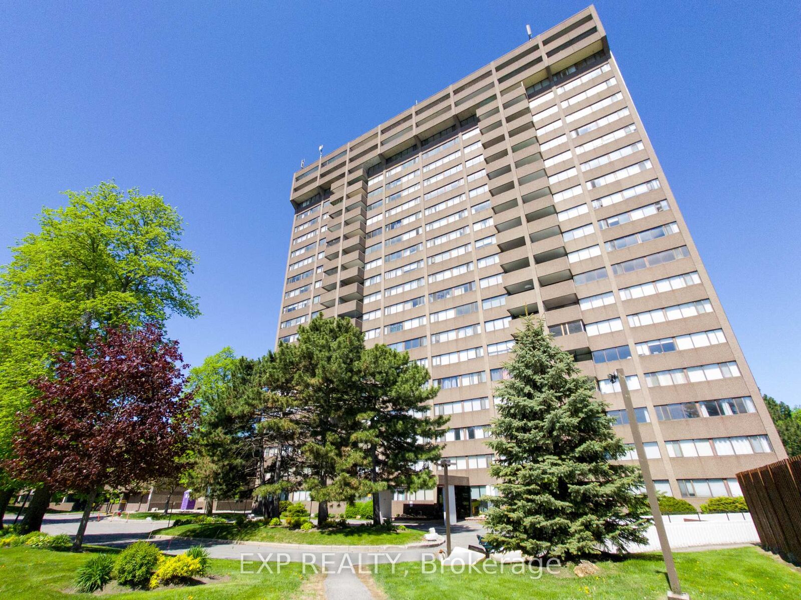 Property Photo: 1285 Cahill Drive 807 ON K1V 9A7