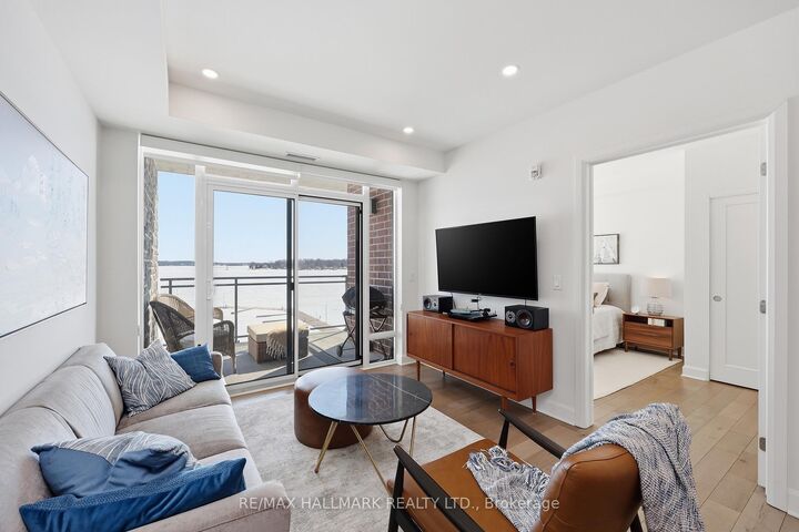 Property Photo: 129B South Street 318 ON K7G 0B1