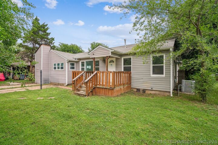 Property Photo:  1010 N Gertrude Avenue  OK 74467 