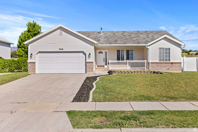 Property Photo: 3948 S 2525 W UT 84067