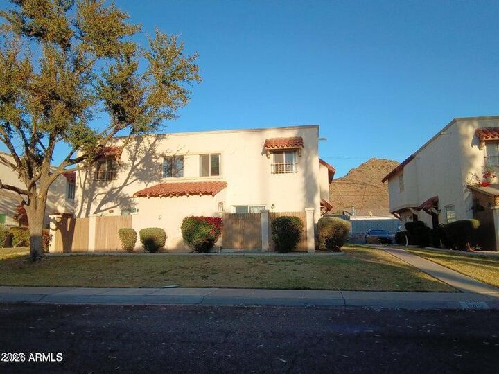 Property Photo:  8819 N 12th Place  AZ 85020 
