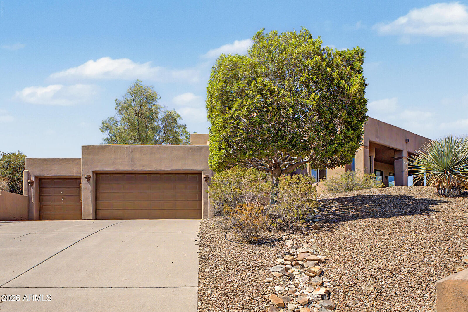 Property Photo:  15716 E Sunburst Drive  AZ 85268 