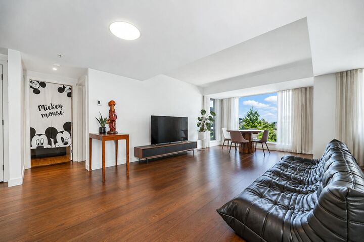 Property Photo: 1571 W 57th Avenue 603 BC V6P 0H7