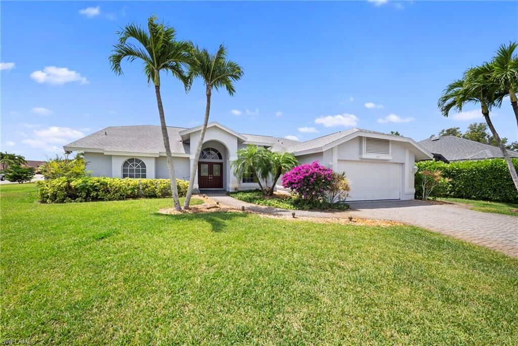 Property Photo: 3971 Spring Garden Ln FL 33928