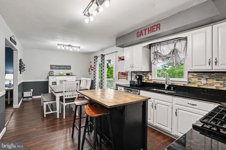 Property Photo:  2509 Jefferson Avenue  PA 19609 