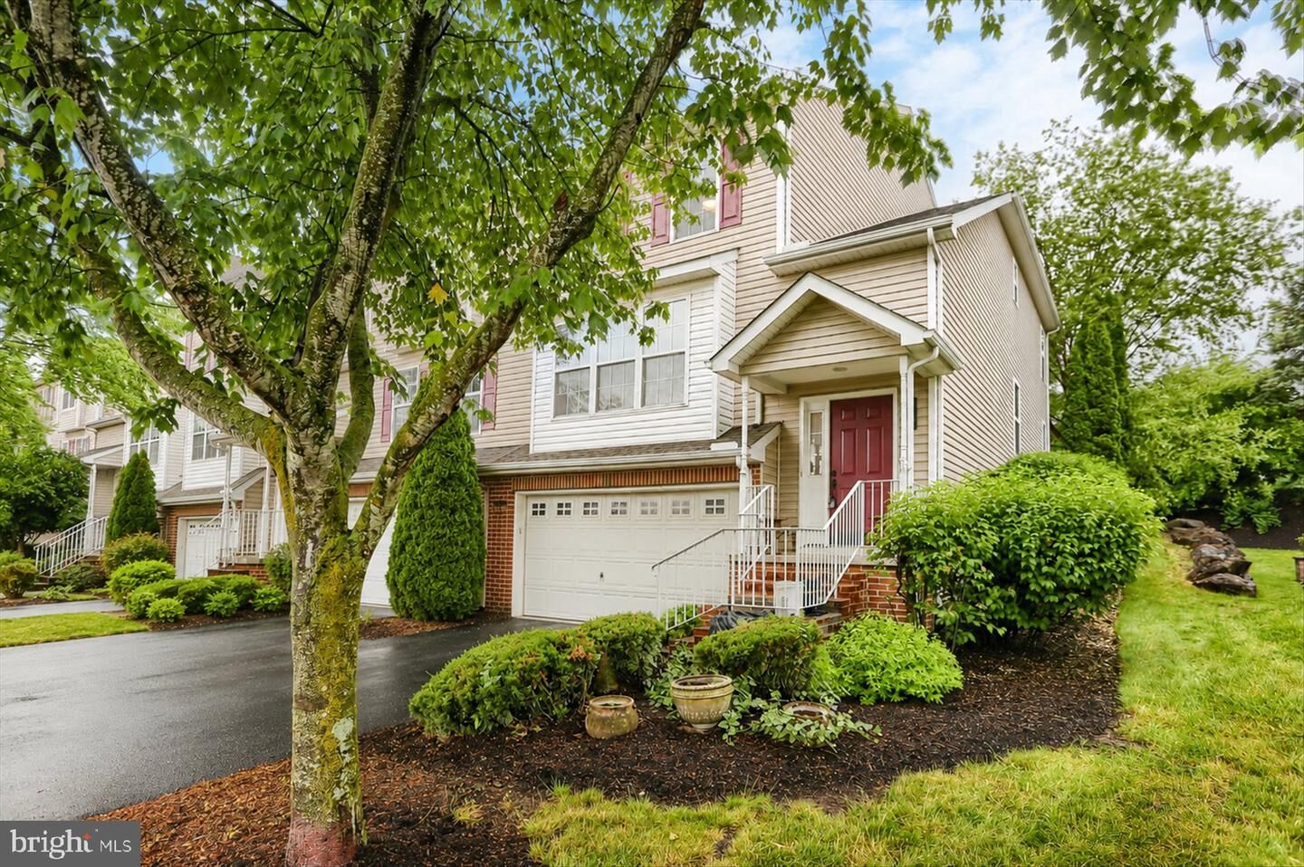 Property Photo:  1199 Cross Creek Drive  PA 17050 