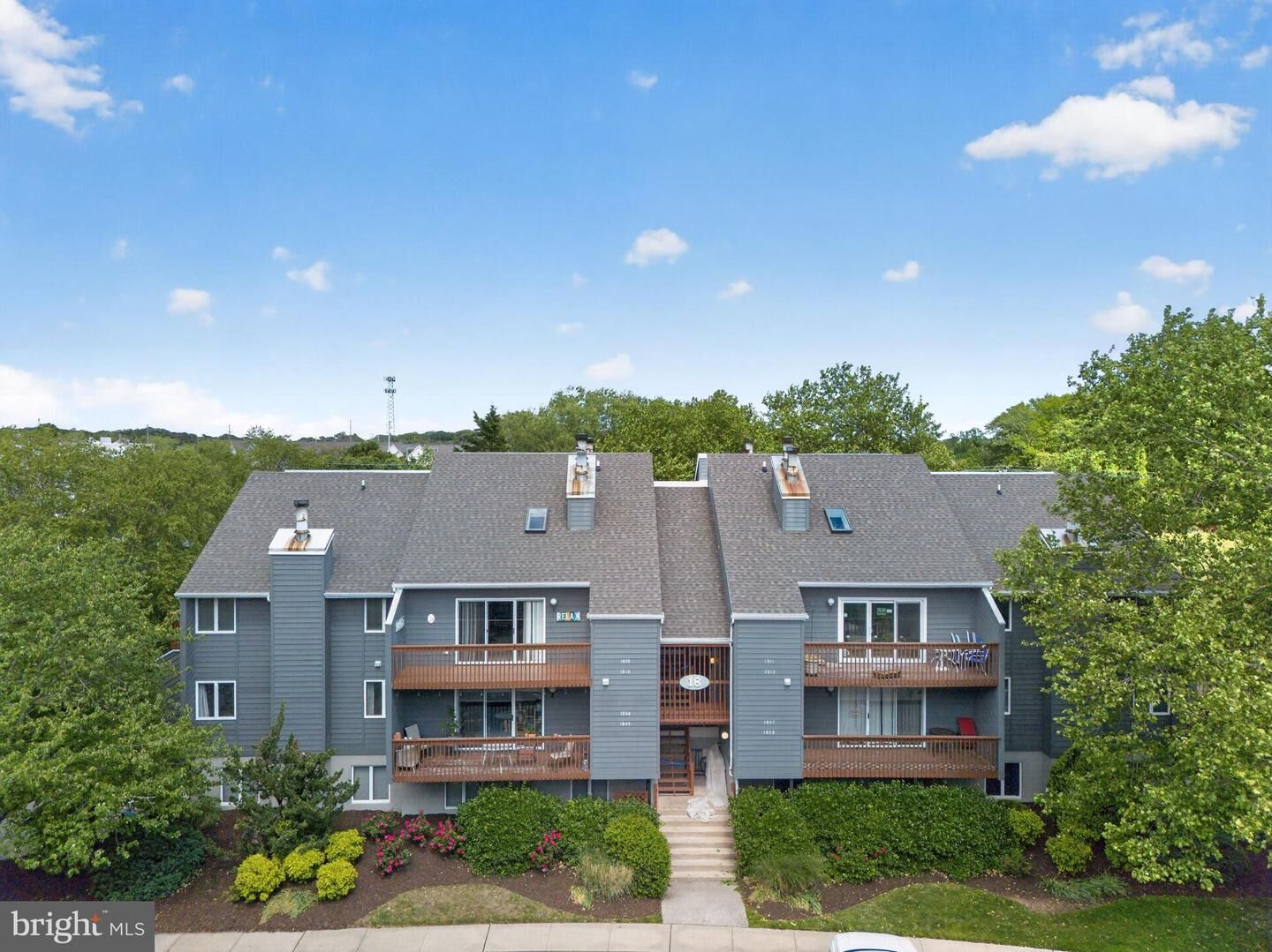 Property Photo: 18 Eagles Landing 1810 DE 19971