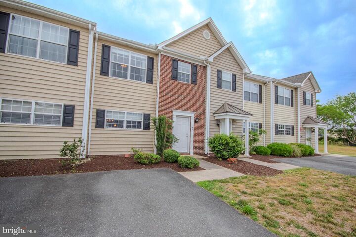 Property Photo: 1140 Fairview Lane 1140 MD 21801