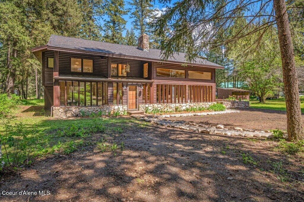 Property Photo: 8473 E Apache Trl ID 83801