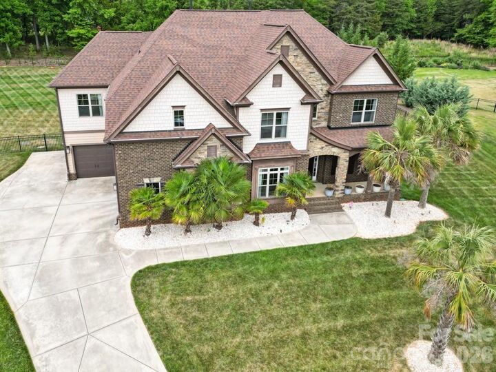 Property Photo:  125 Leeward Shoals Lane  NC 28117 