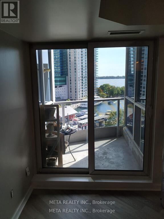 Property Photo:  208 Queens Quay West 803  ON M5J 2Y5 