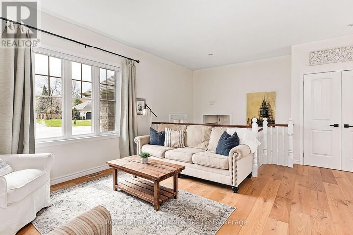 Property Photo:  7 Grace Avenue  ON N4L 1E7 