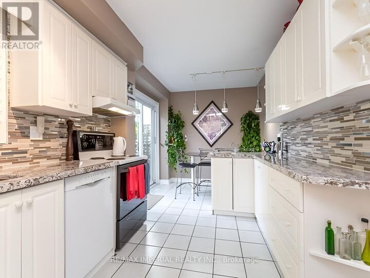 Property Photo: 16 Gloxinia Crescent ON M1W 2C4
