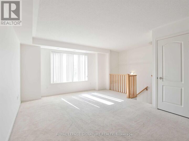 Property Photo:  3135 Boxford Crescent 6  ON L5M 0X1 