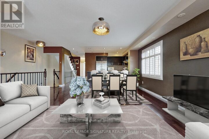 Property Photo:  3375 Thomas Street 2  ON L5M 0P7 