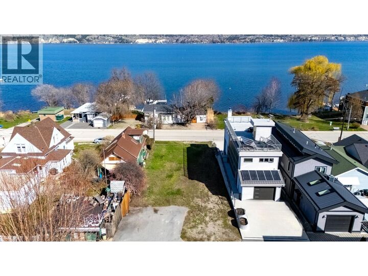 12210 Lakeshore Drive South — photo 1