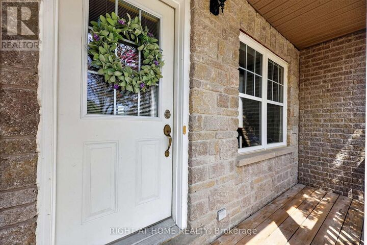 Property Photo:  800 West Ridge Boulevard 84  ON L3V 0A1 