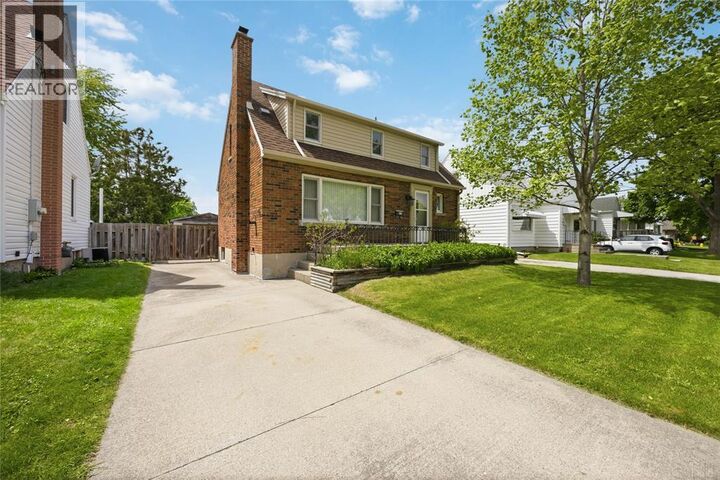 Property Photo:  371 Mack Avenue  ON N7T 3P7 
