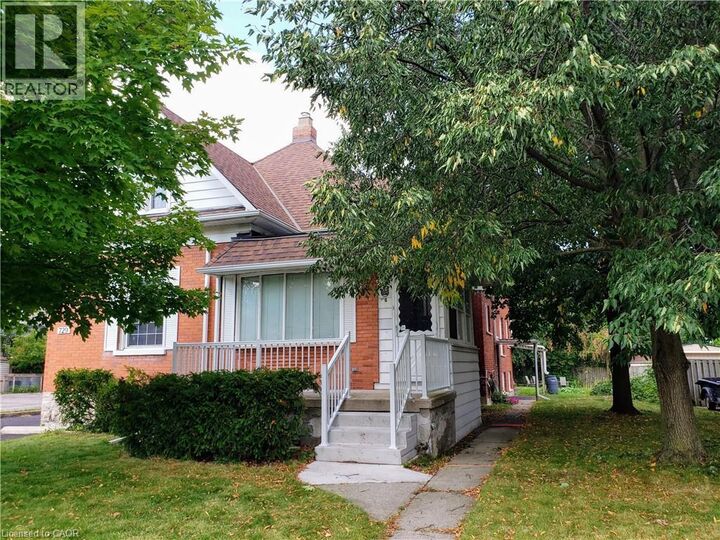 Property Photo:  729 Hamilton Street 2  ON N3H 3E5 