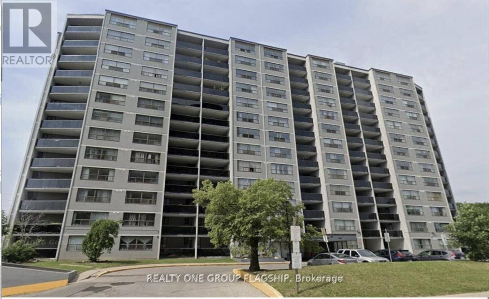 Property Photo:  10 Tobermory Drive 904  ON M3N 2Y5 