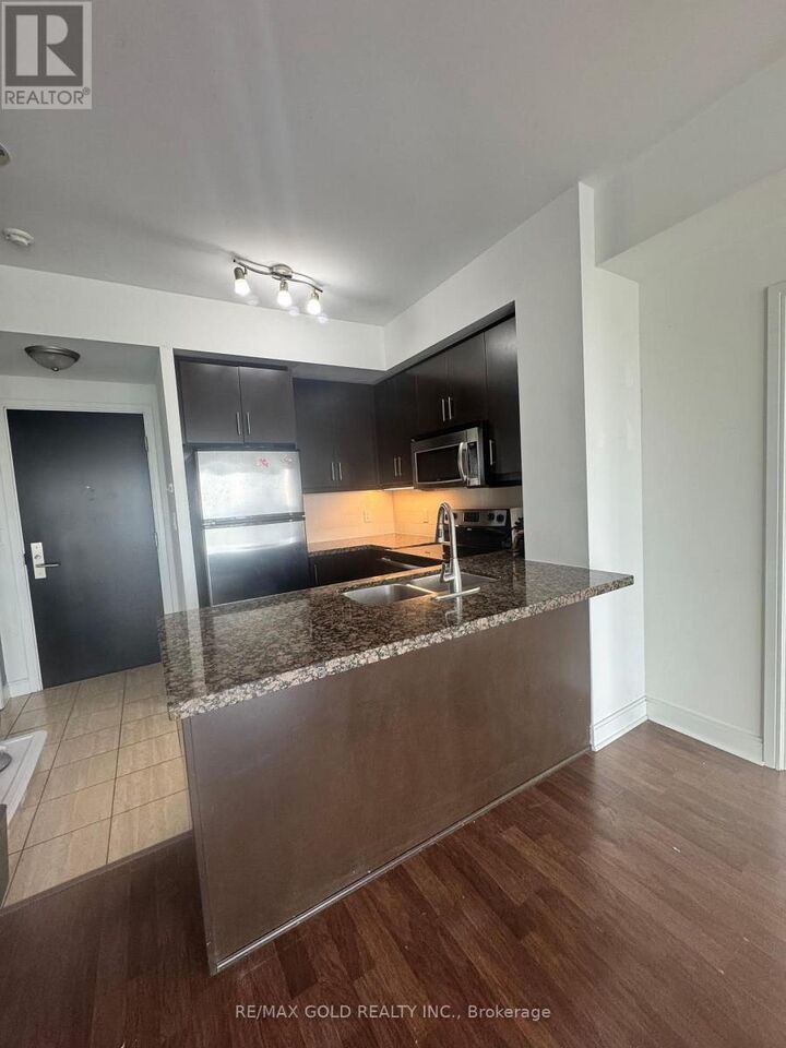 Property Photo:  50 Absolute Avenue 3810  ON L4Z 0A8 