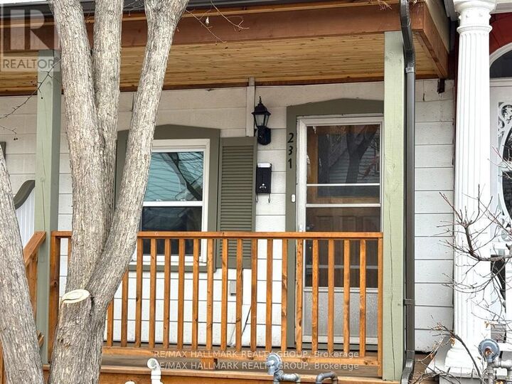 Property Photo:  231 St Andrew Street  ON K1N 5G5 