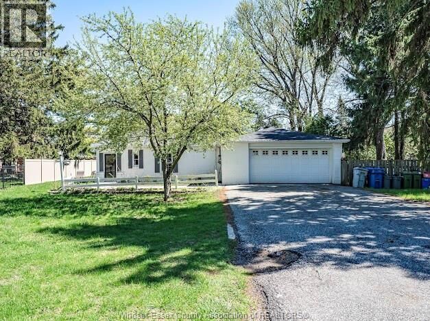 Property Photo: 312 Coronado Drive ON N8N 2E4