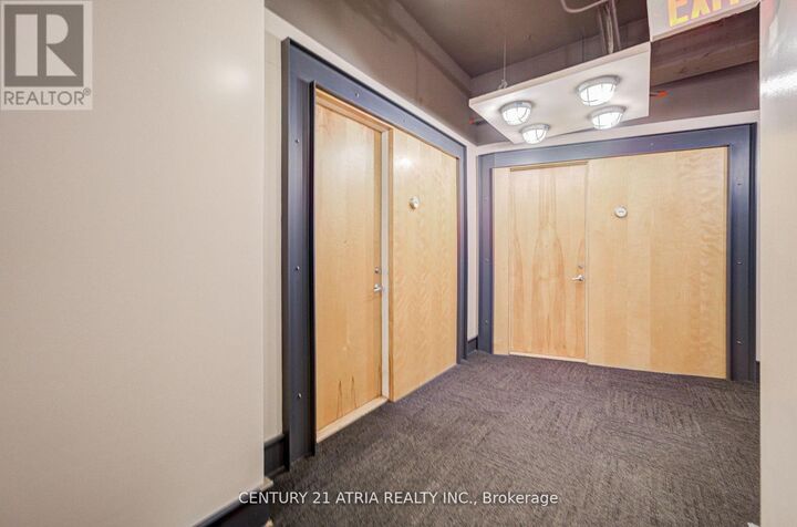 Property Photo: 155 Dalhousie Street West 508 ON M5B 2P7