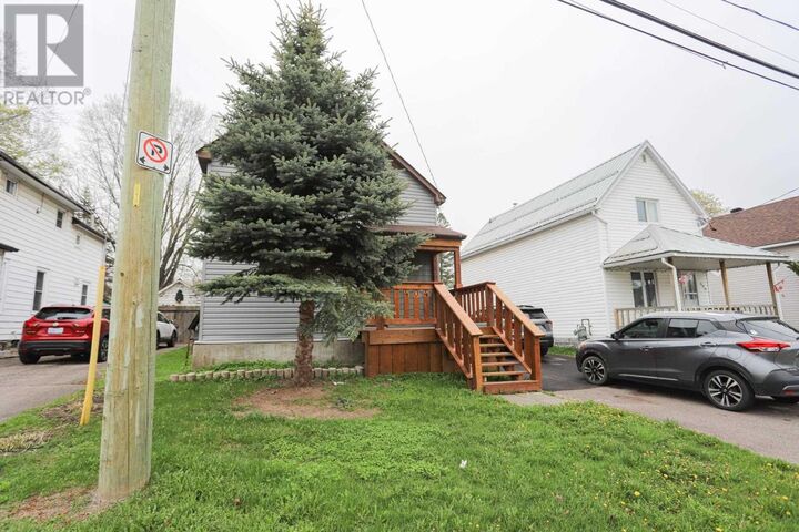Property Photo: 404 John St ON P6C 3J9